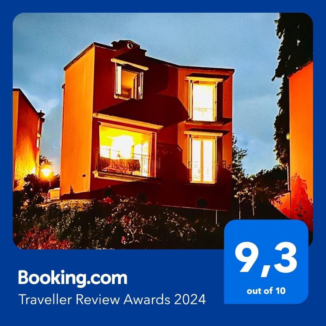 Scenic Riverfront 2 Bedroom Villa In Port Chambly Baie-du-Tombeau Zewnętrze zdjęcie